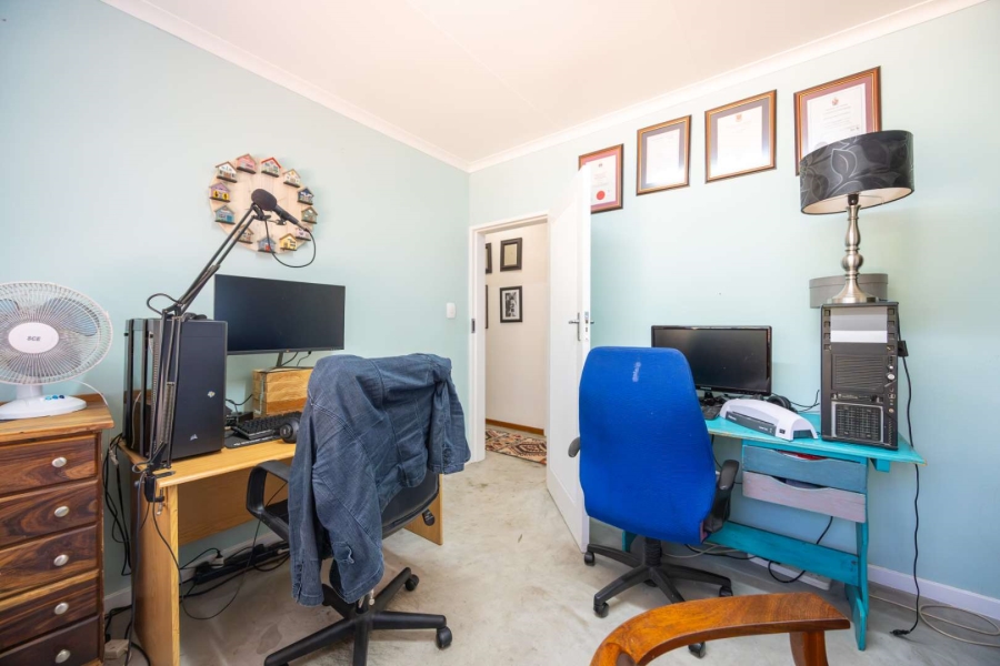 5 Bedroom Property for Sale in Moreleta Park Gauteng