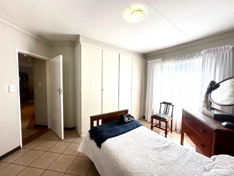 2 Bedroom Property for Sale in Mooikloof Ridge Gauteng
