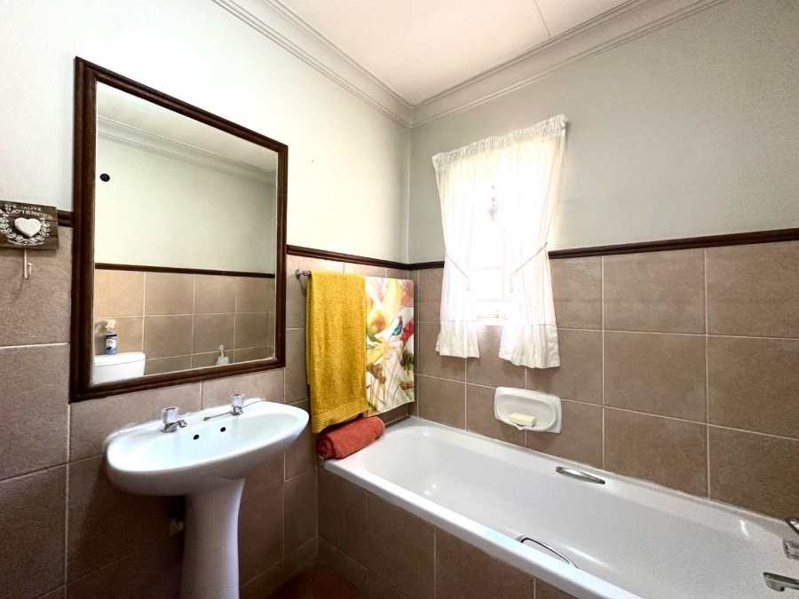 2 Bedroom Property for Sale in Mooikloof Ridge Gauteng
