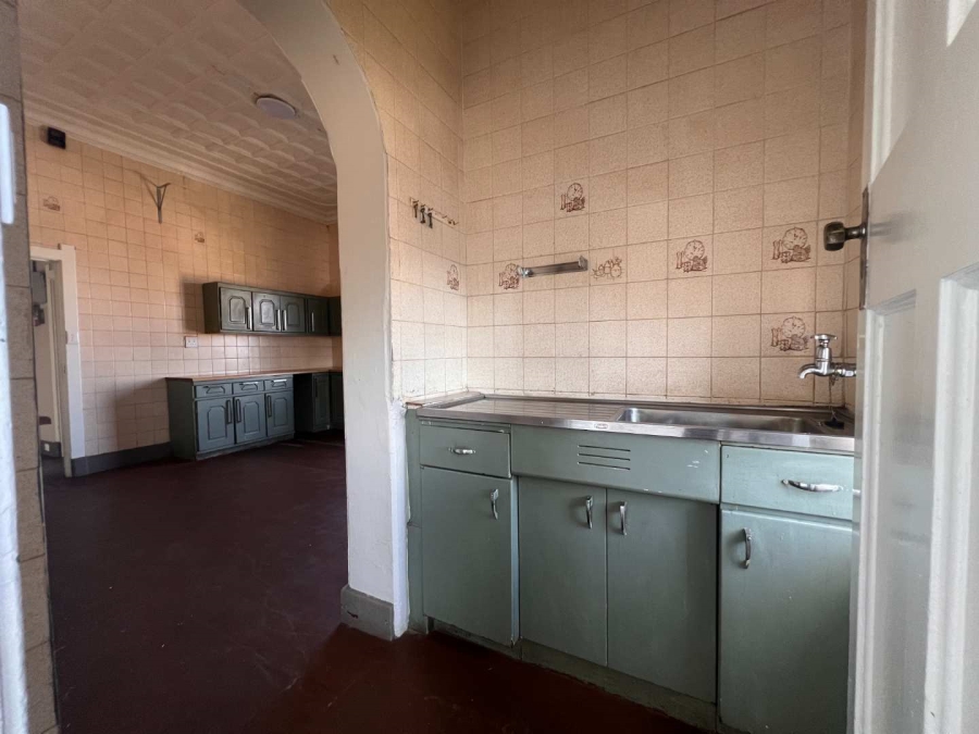 4 Bedroom Property for Sale in Discovery Gauteng