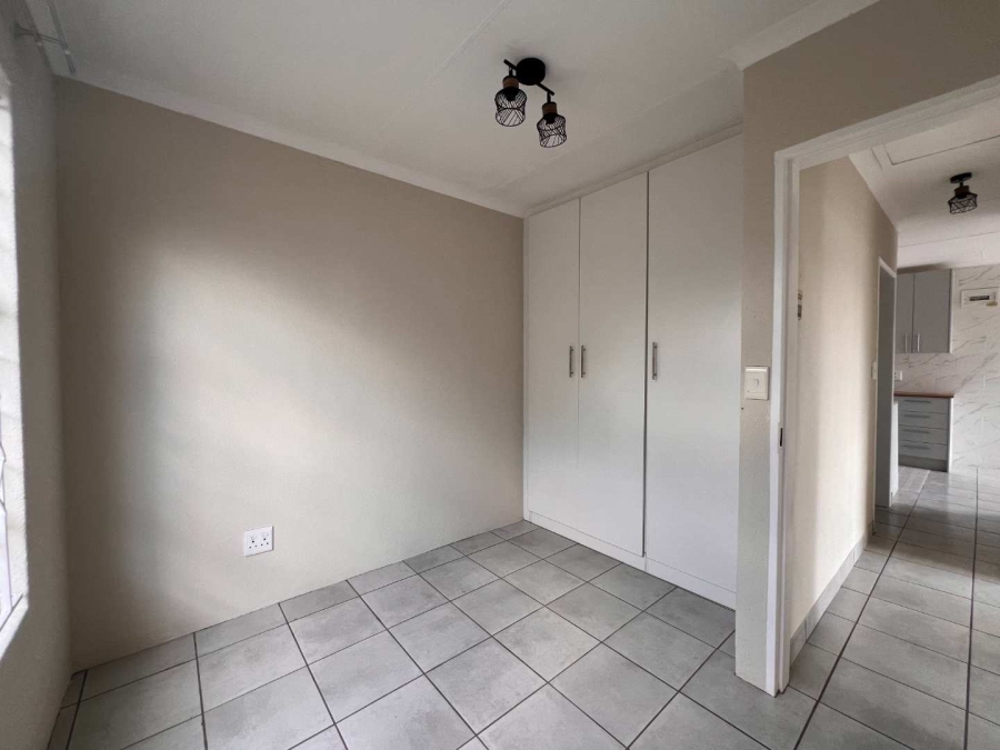 3 Bedroom Property for Sale in Bloubosrand Gauteng