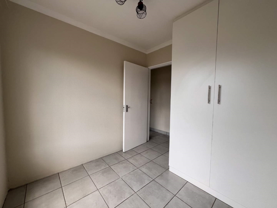 3 Bedroom Property for Sale in Bloubosrand Gauteng