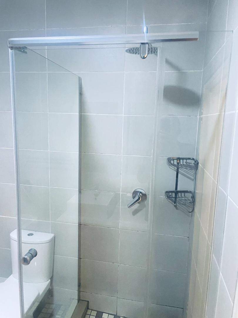 To Let 2 Bedroom Property for Rent in Bryanston Gauteng