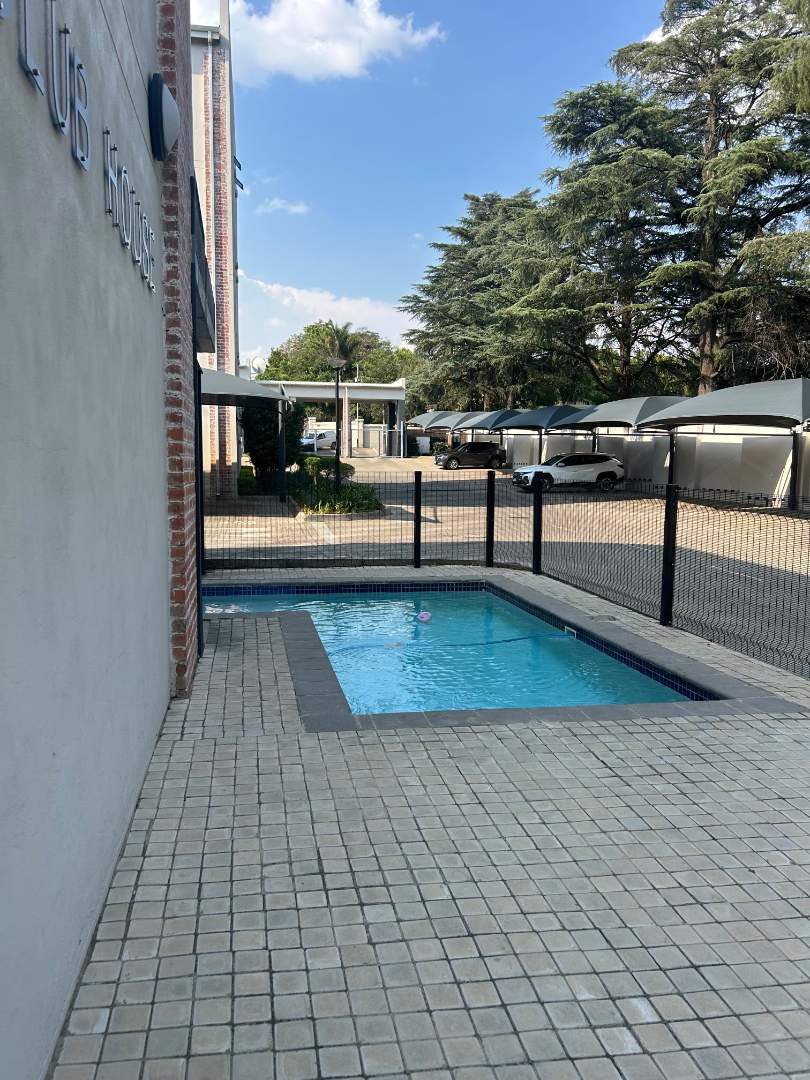 To Let 2 Bedroom Property for Rent in Bryanston Gauteng