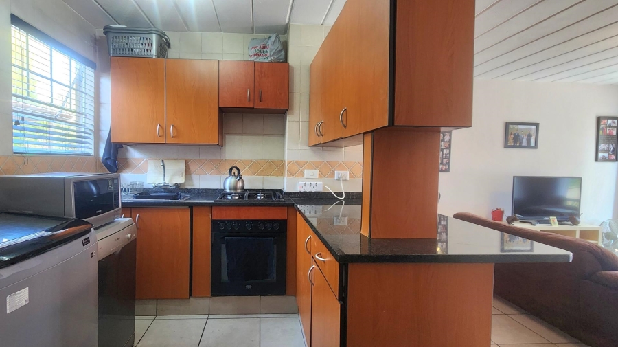 2 Bedroom Property for Sale in Verwoerdpark Gauteng