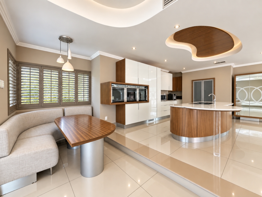 5 Bedroom Property for Sale in Helderfontein Estate Gauteng