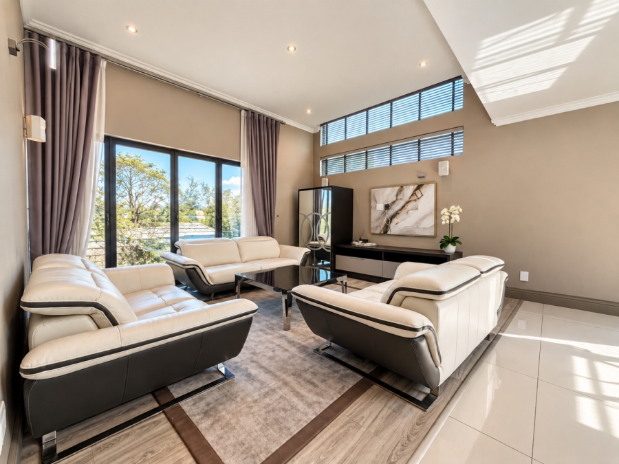 5 Bedroom Property for Sale in Helderfontein Estate Gauteng