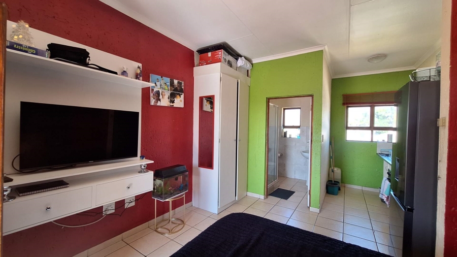 To Let 0 Bedroom Property for Rent in Willowbrook Gauteng
