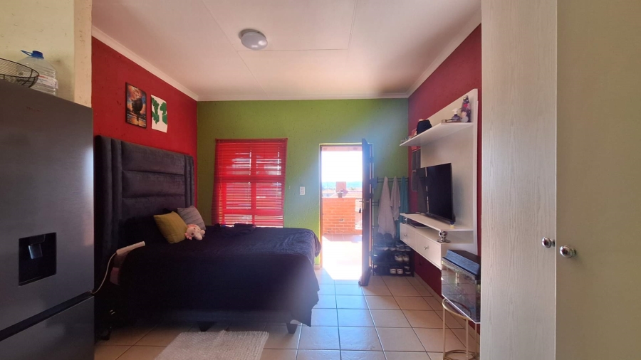 To Let 0 Bedroom Property for Rent in Willowbrook Gauteng