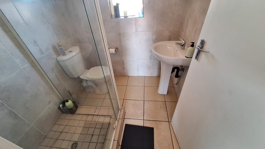 To Let 0 Bedroom Property for Rent in Willowbrook Gauteng
