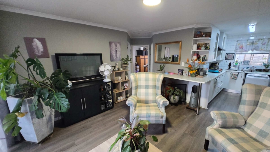 To Let 2 Bedroom Property for Rent in Northwold Gauteng