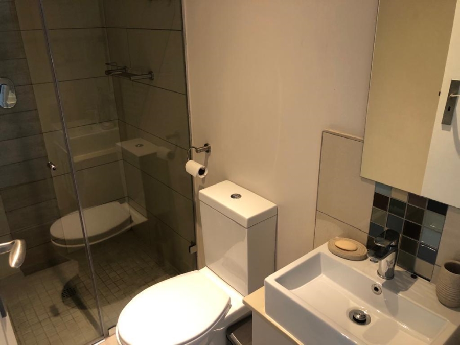 To Let 2 Bedroom Property for Rent in Rosebank Gauteng