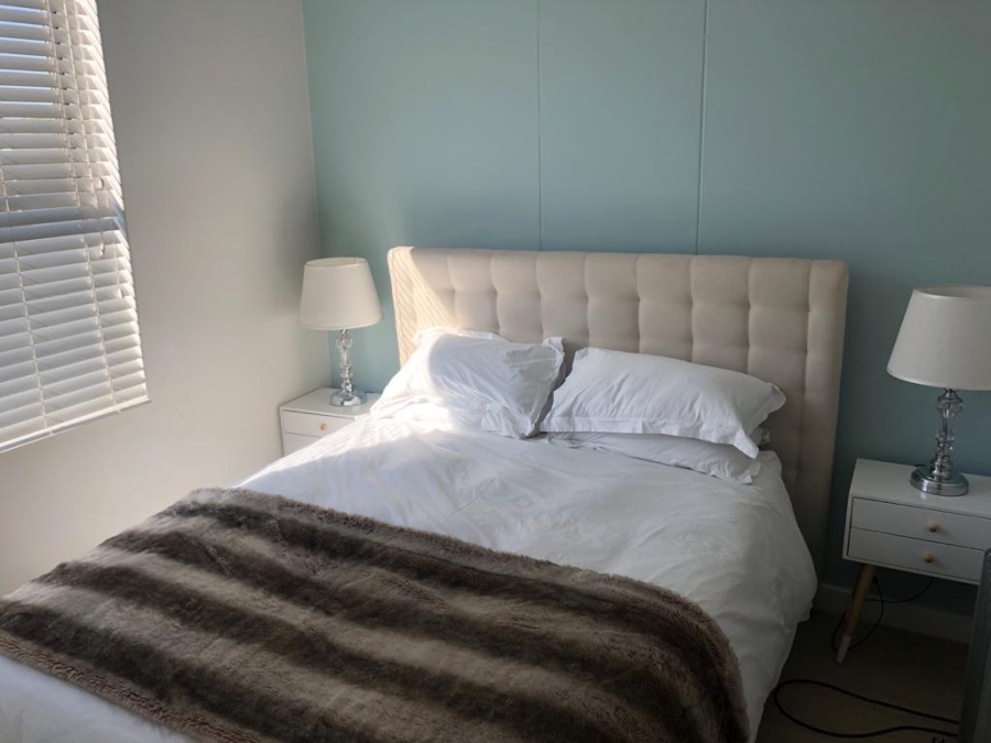 To Let 2 Bedroom Property for Rent in Rosebank Gauteng