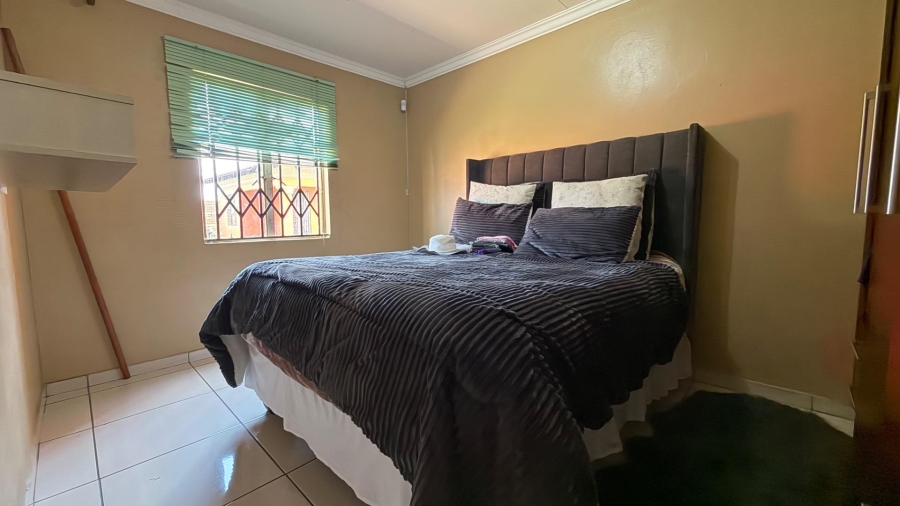 3 Bedroom Property for Sale in Windmill Park Gauteng