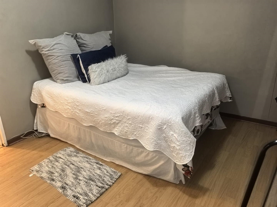 2 Bedroom Property for Sale in Silverton Gauteng