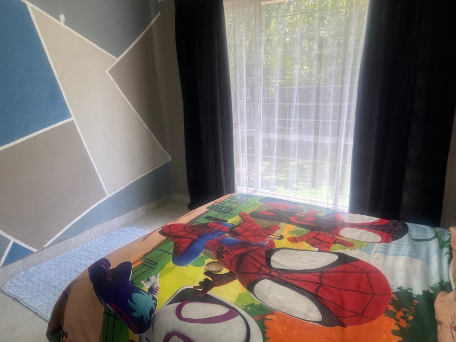 5 Bedroom Property for Sale in Brackendowns Gauteng