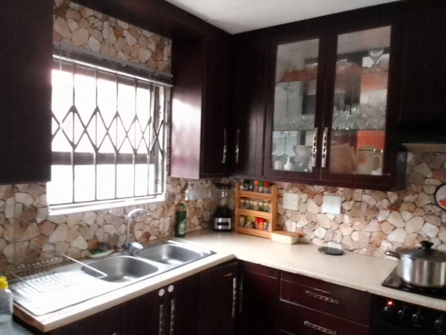 3 Bedroom Property for Sale in Alveda Park Gauteng