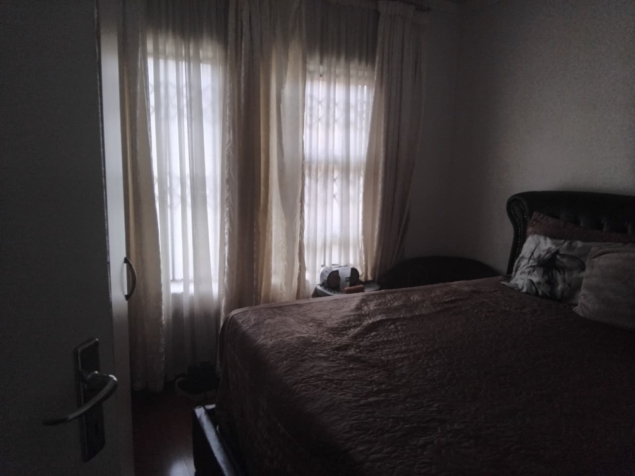 3 Bedroom Property for Sale in Dawn Park Gauteng