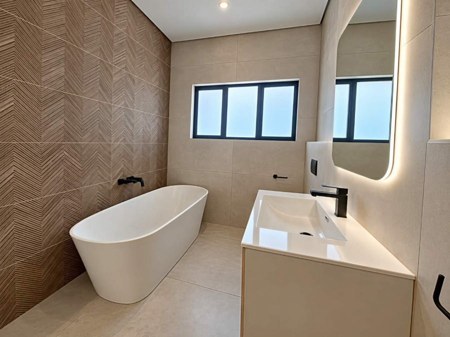 5 Bedroom Property for Sale in Henley on Klip Gauteng