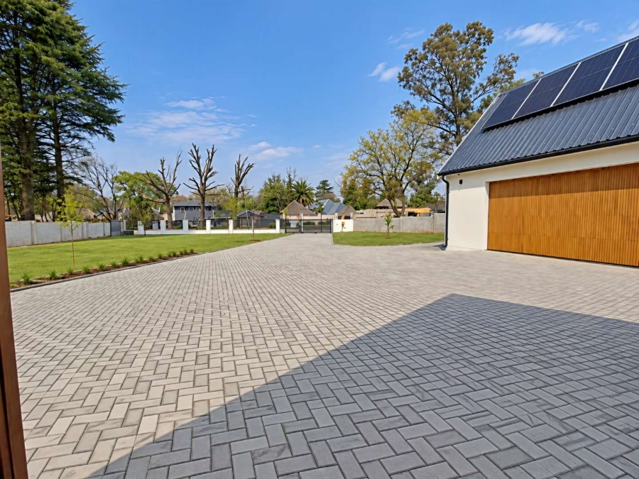 5 Bedroom Property for Sale in Henley on Klip Gauteng