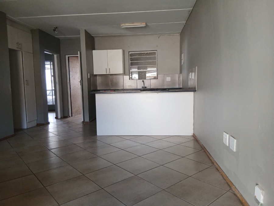 To Let 2 Bedroom Property for Rent in Albertsdal Gauteng