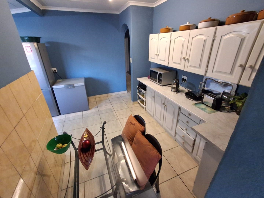 4 Bedroom Property for Sale in Jan Niemand Park Gauteng