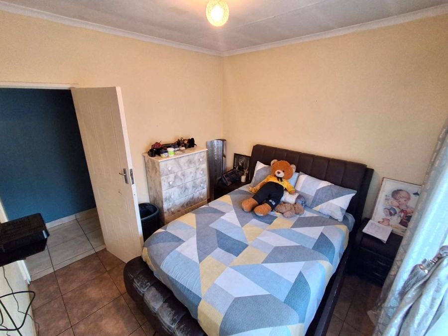 4 Bedroom Property for Sale in Jan Niemand Park Gauteng