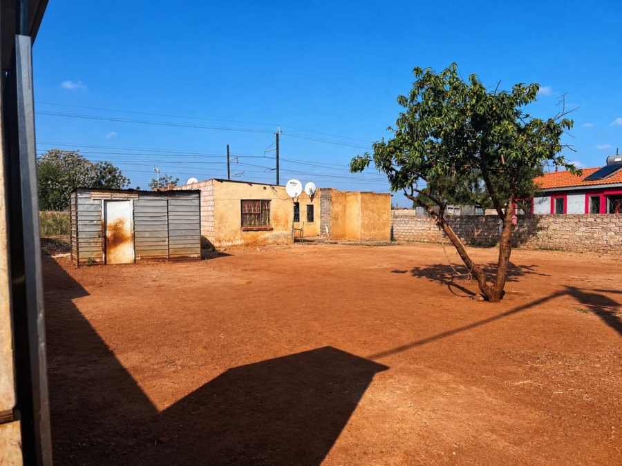 4 Bedroom Property for Sale in Soshanguve South Gauteng