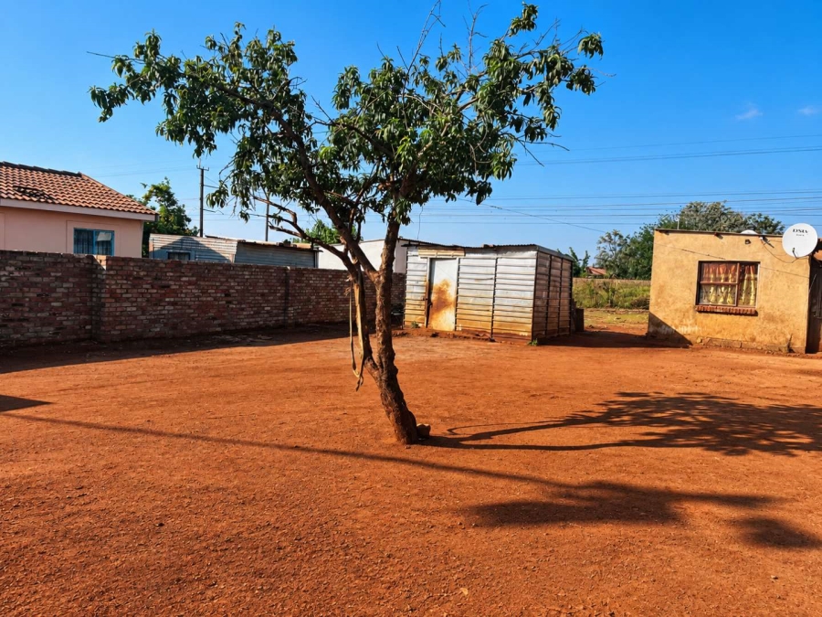 4 Bedroom Property for Sale in Soshanguve South Gauteng