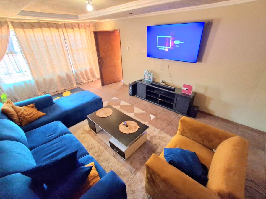 4 Bedroom Property for Sale in Soshanguve L Gauteng