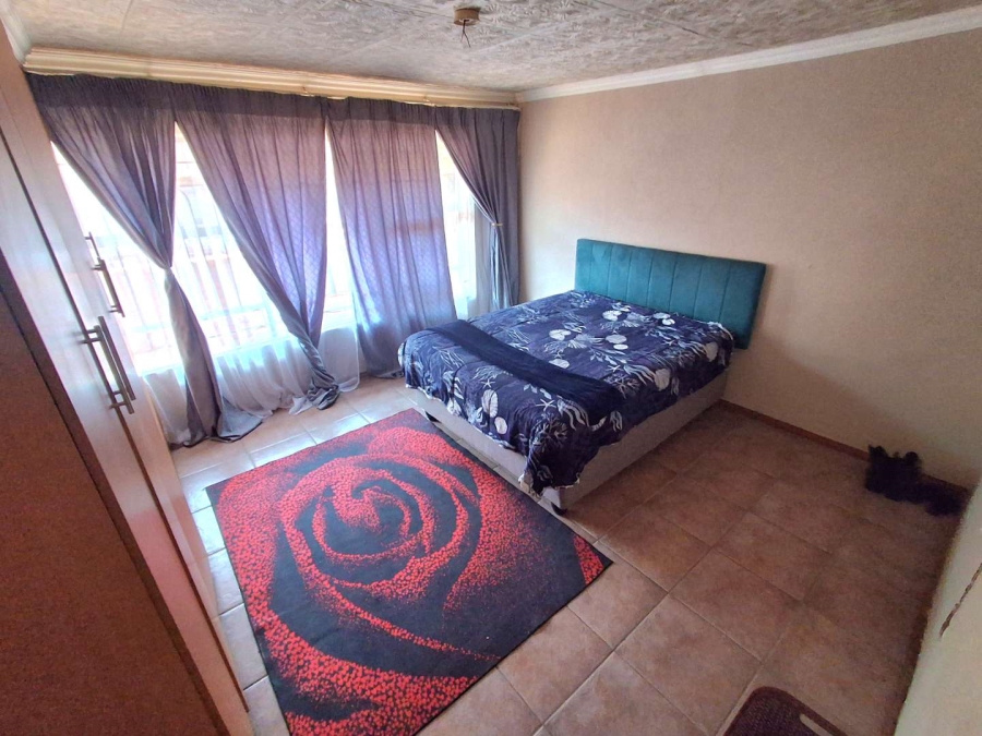4 Bedroom Property for Sale in Soshanguve L Gauteng
