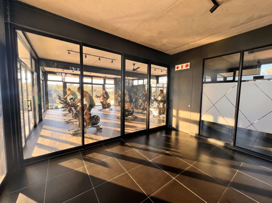 5 Bedroom Property for Sale in Helderfontein Estate Gauteng