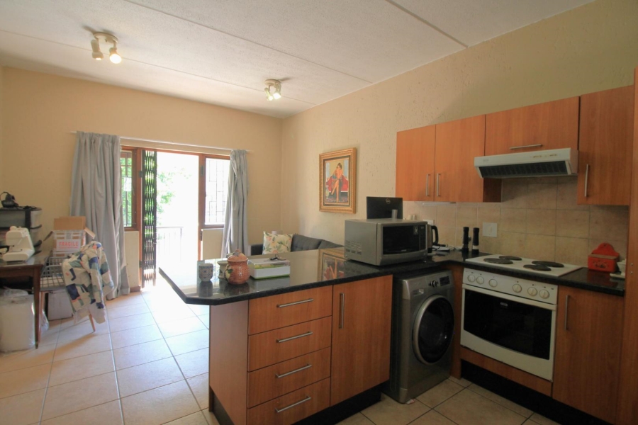 To Let 1 Bedroom Property for Rent in Paulshof Gauteng