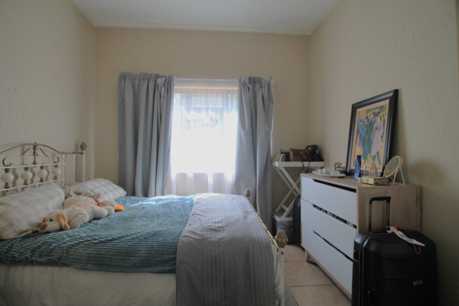 To Let 1 Bedroom Property for Rent in Paulshof Gauteng