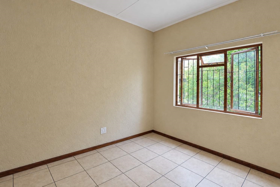 To Let 1 Bedroom Property for Rent in Paulshof Gauteng
