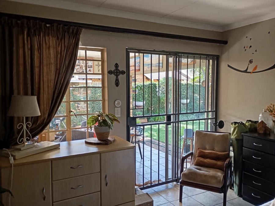 To Let 3 Bedroom Property for Rent in Annlin Gauteng