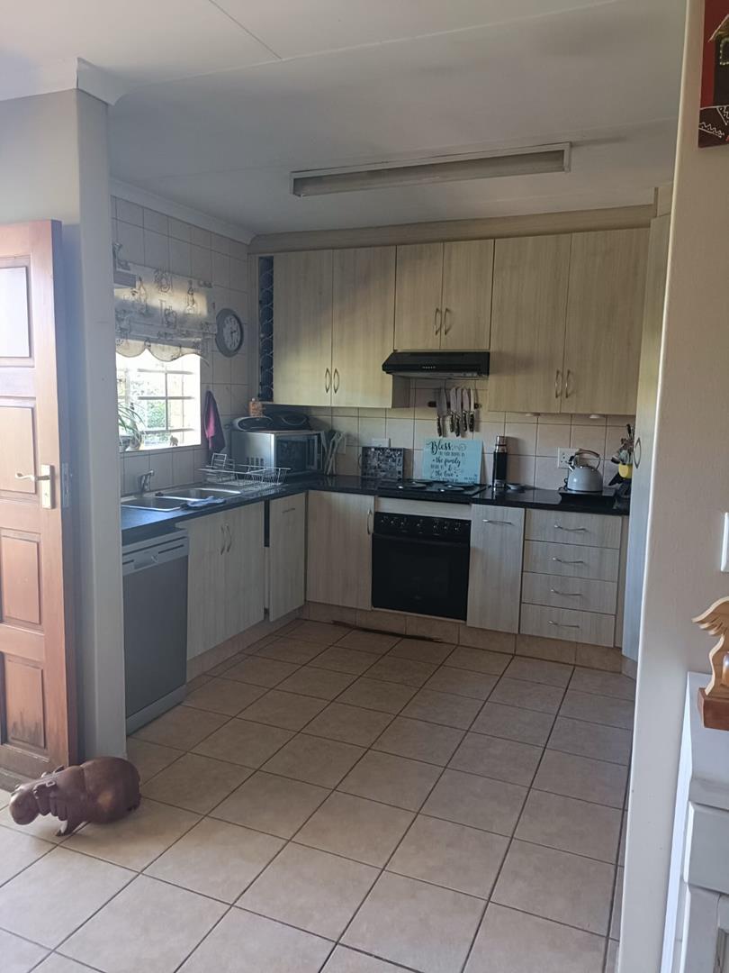 To Let 3 Bedroom Property for Rent in Annlin Gauteng