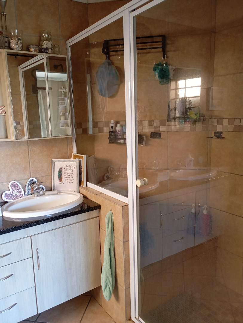 To Let 3 Bedroom Property for Rent in Annlin Gauteng