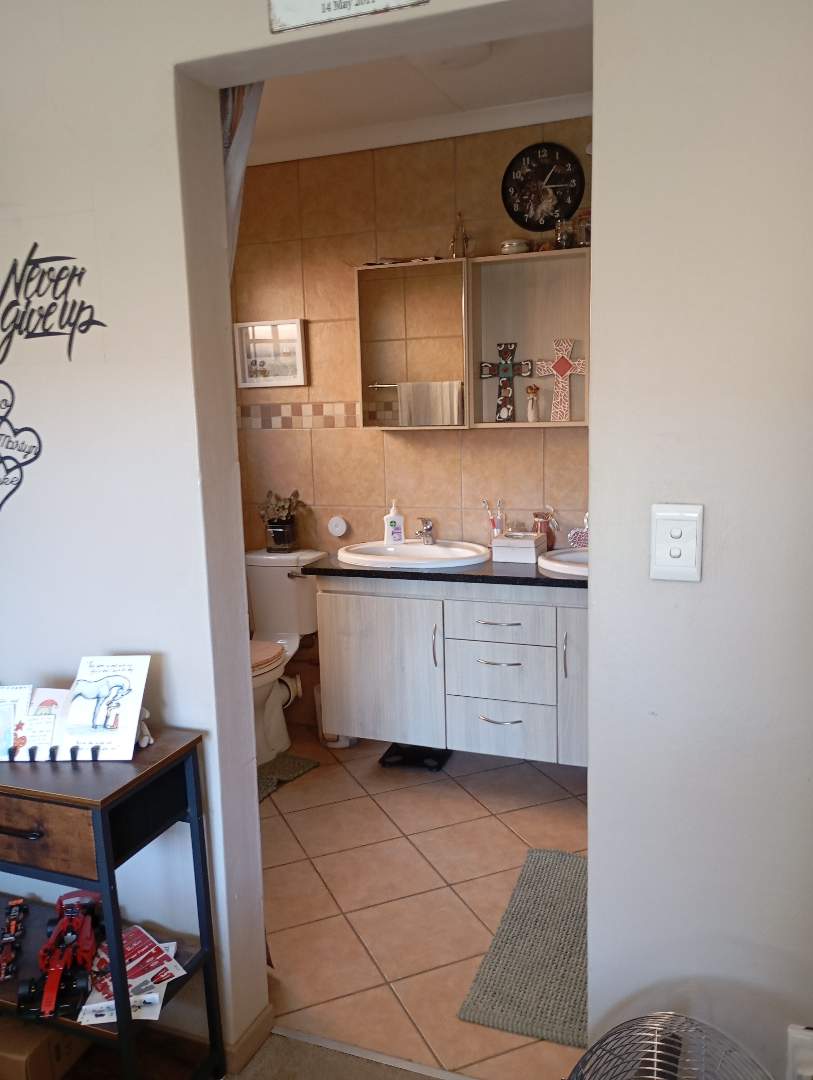 To Let 3 Bedroom Property for Rent in Annlin Gauteng