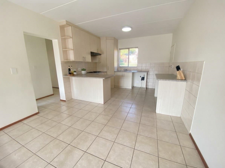 To Let 3 Bedroom Property for Rent in North Riding Gauteng