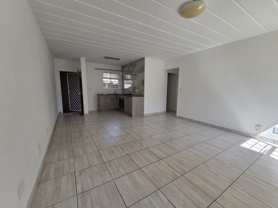 To Let 2 Bedroom Property for Rent in Vorna Valley Gauteng