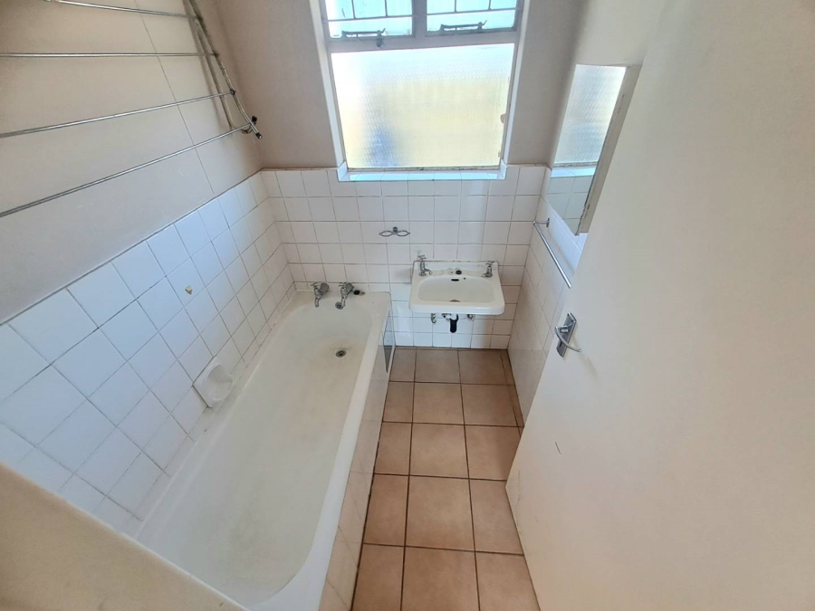 To Let 2 Bedroom Property for Rent in Weavind Park Gauteng