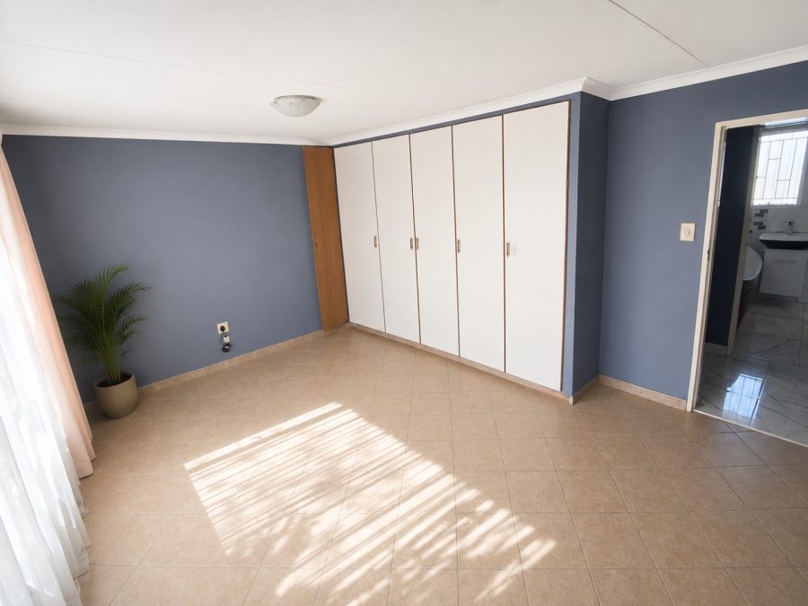 3 Bedroom Property for Sale in Silverton Gauteng