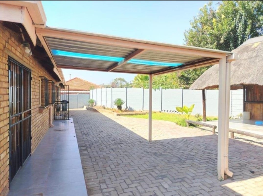 3 Bedroom Property for Sale in Silverton Gauteng
