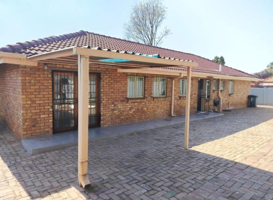 3 Bedroom Property for Sale in Silverton Gauteng