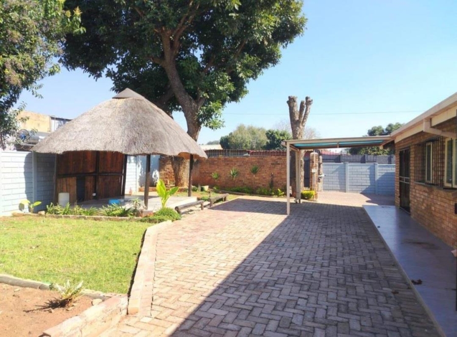 3 Bedroom Property for Sale in Silverton Gauteng