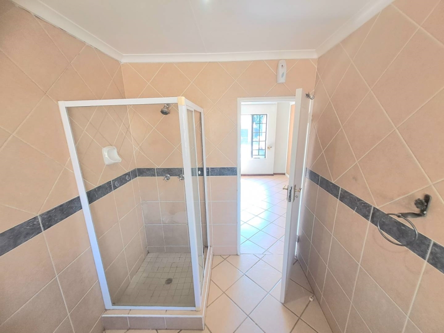 To Let 2 Bedroom Property for Rent in Equestria Gauteng