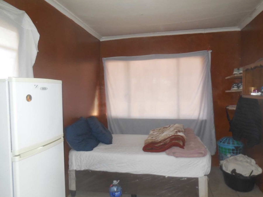 To Let 4 Bedroom Property for Rent in Silverton Gauteng