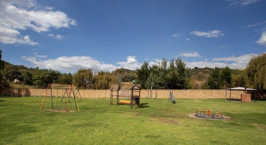 2 Bedroom Property for Sale in Meredale Gauteng