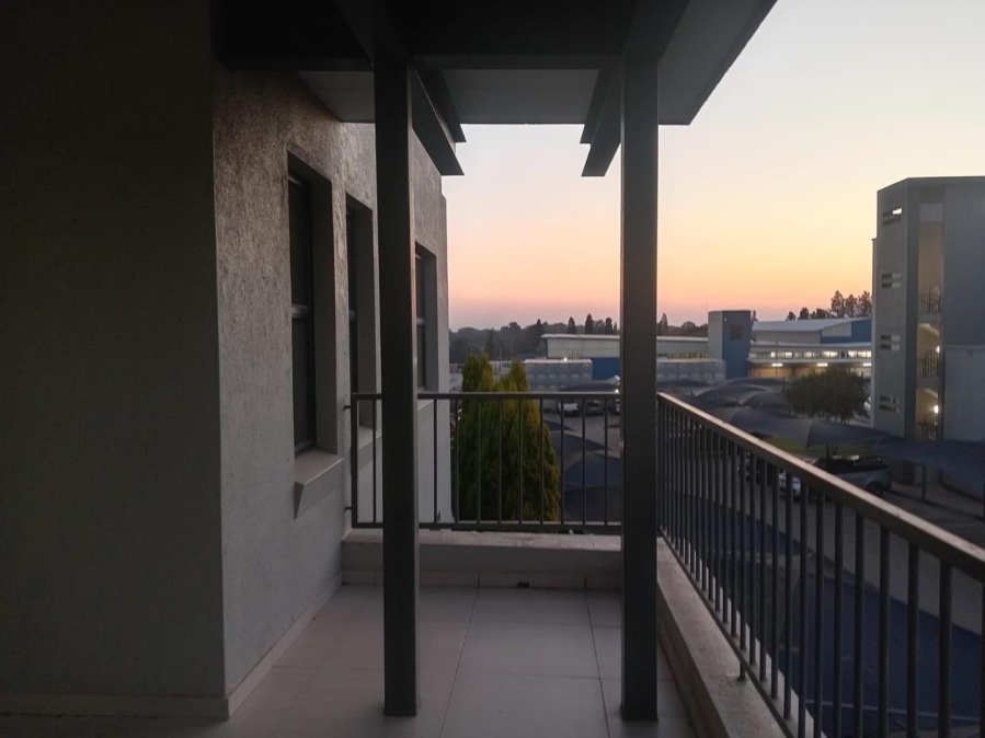To Let 2 Bedroom Property for Rent in Kyalami Gauteng
